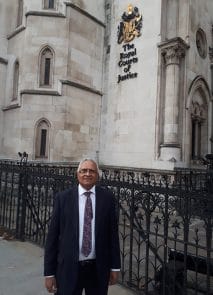 Dr Mehta in front of Court of Justice